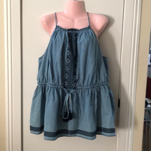 Lane Bryant Tops - NWT Lane Bryant chambray sleeveless top size 22